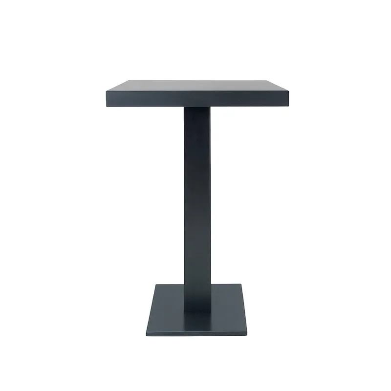 Bistro Model 4